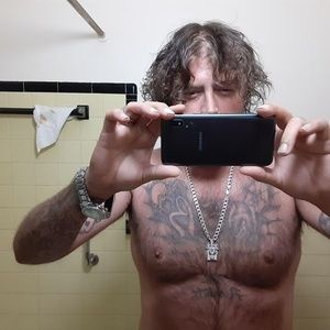 Meet your Posher, Stephen